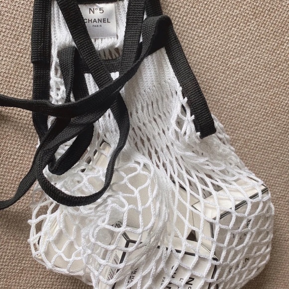 Chanel Factory 5 Net Bag - Picture 4 of 5
